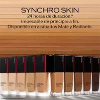 Synchro Skin Radiant Lifting Foundation   Synchro Skin Radiant Lifting Foundation   3